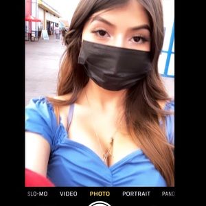 Meet your Posher, Jacqueline